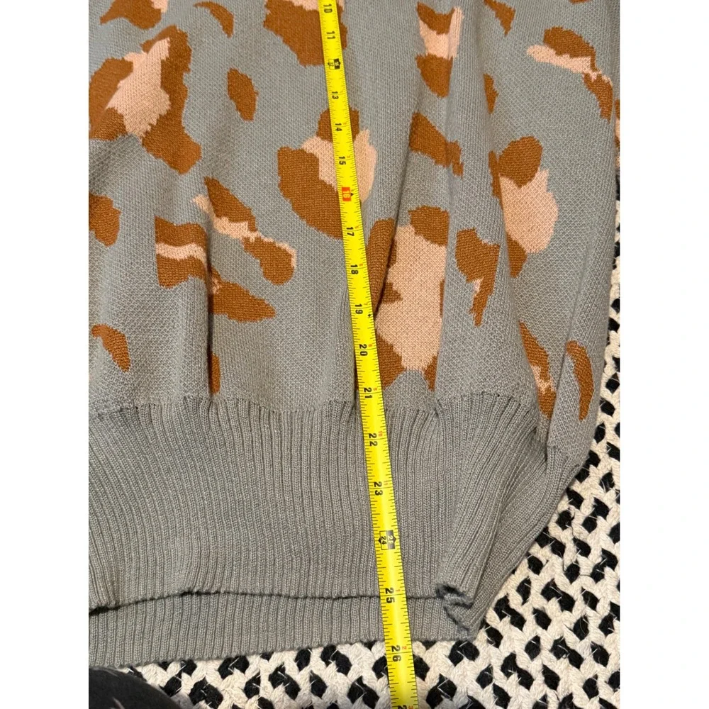 Leopard Print‎ Mock Neck Knit Sweater Grey Animal Print Long Sleeve Womens Small